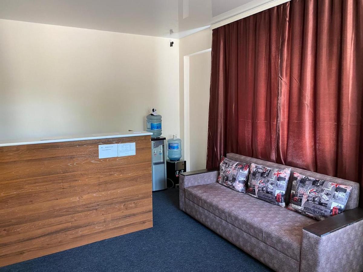 Пана Hotel Almaty Ngoại thất bức ảnh
