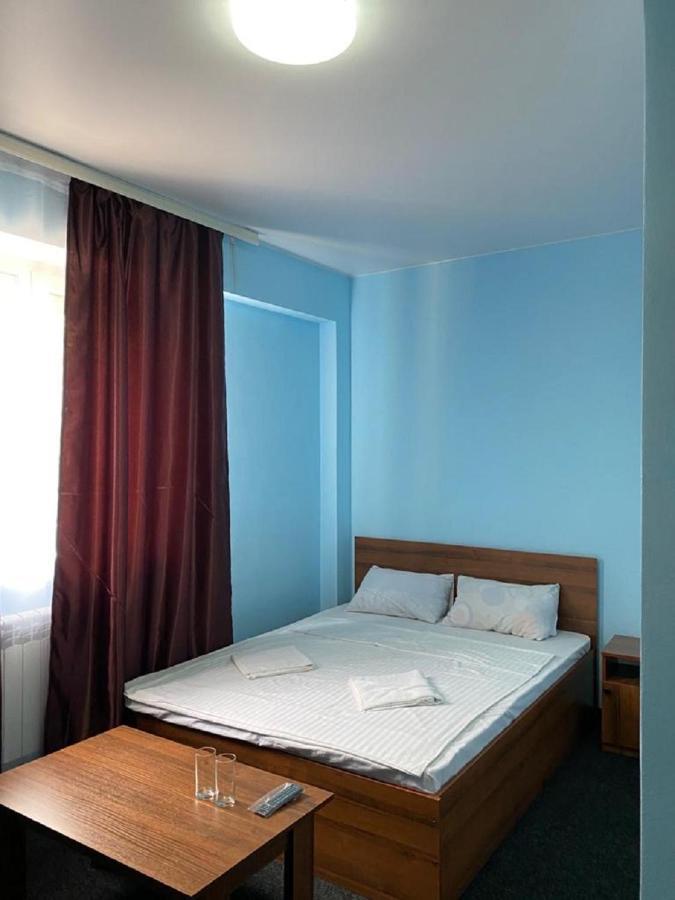 Пана Hotel Almaty Ngoại thất bức ảnh