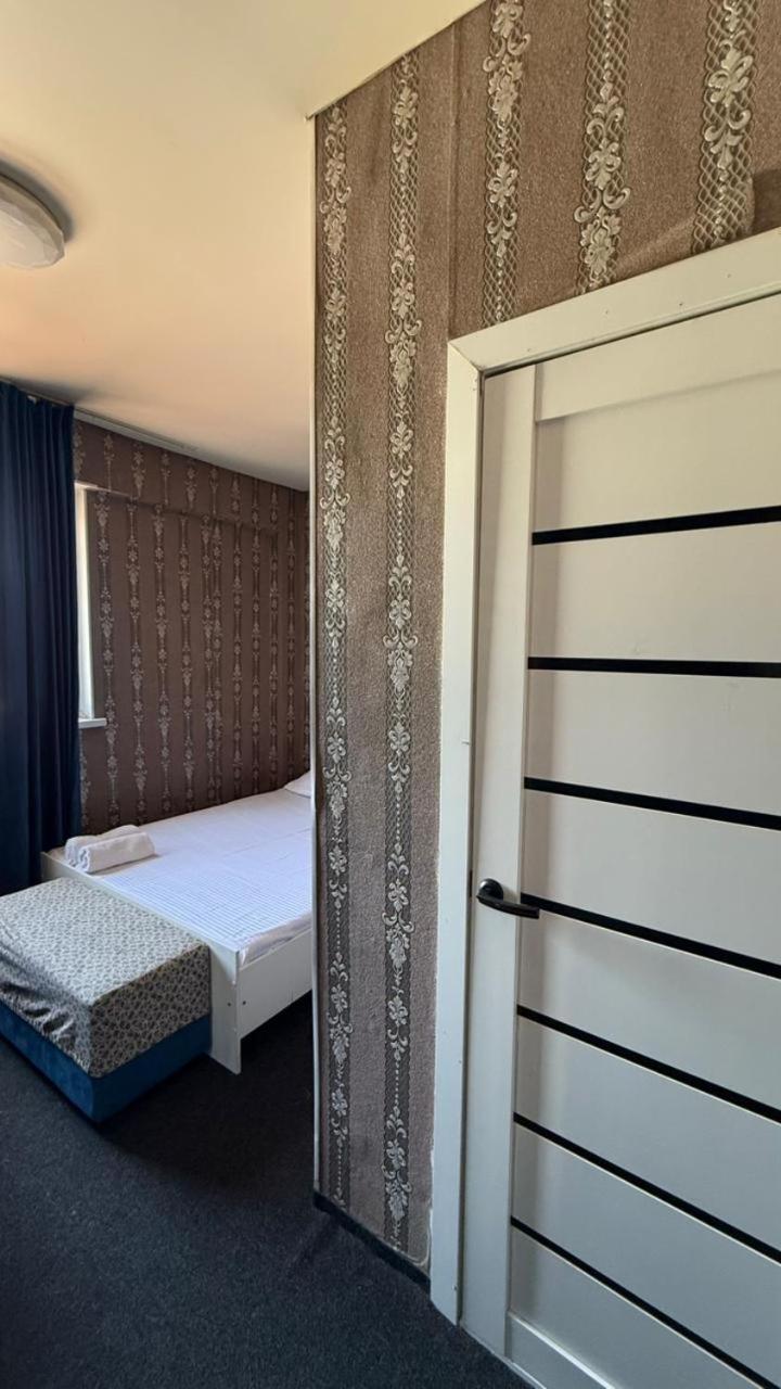 Пана Hotel Almaty Ngoại thất bức ảnh